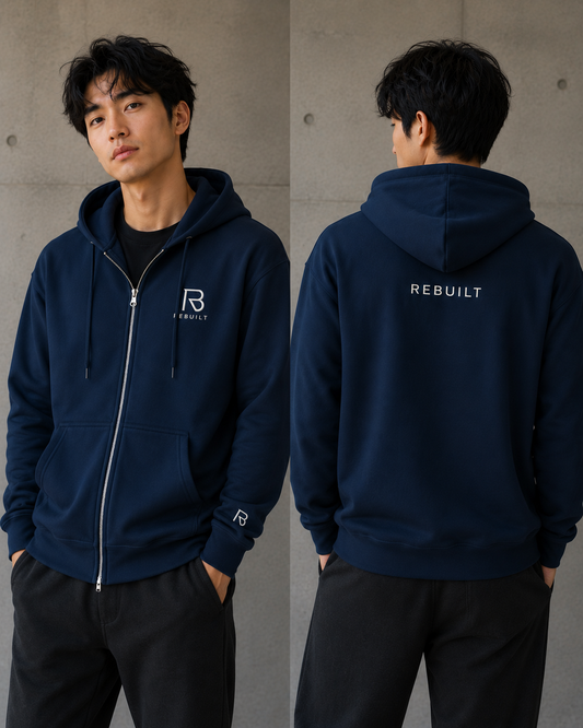ESSENTIAL ZIP HOODIE